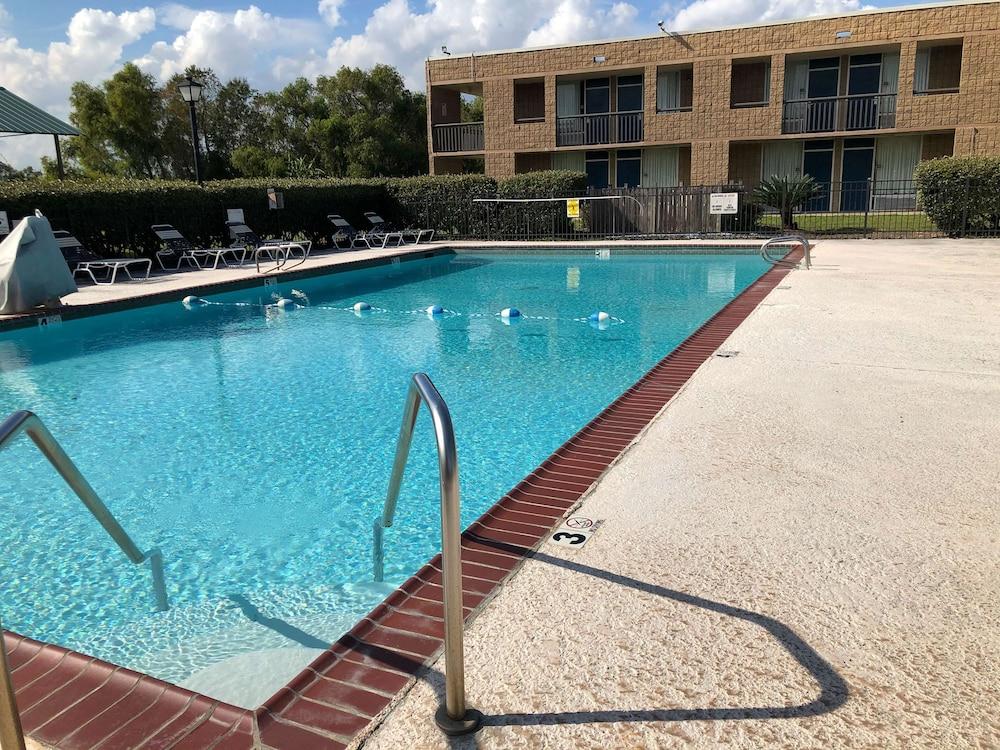 Motel 6-La Place, La מראה חיצוני תמונה